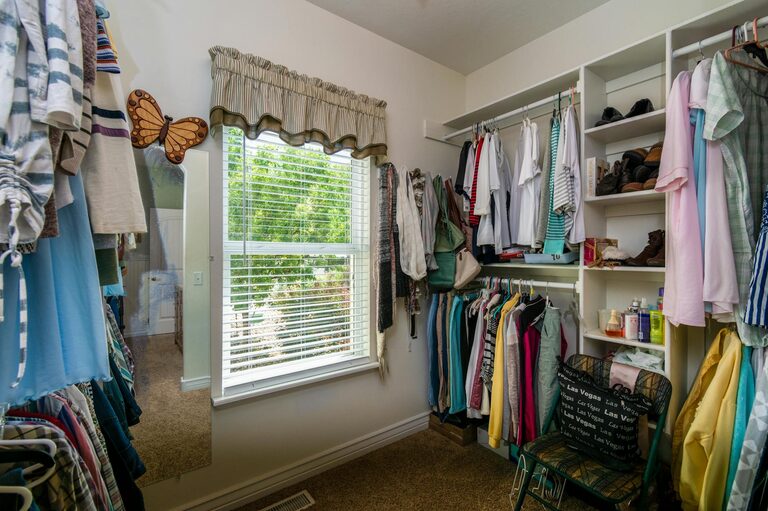Tips for a Tidy Closet That Stays Organized Every Day